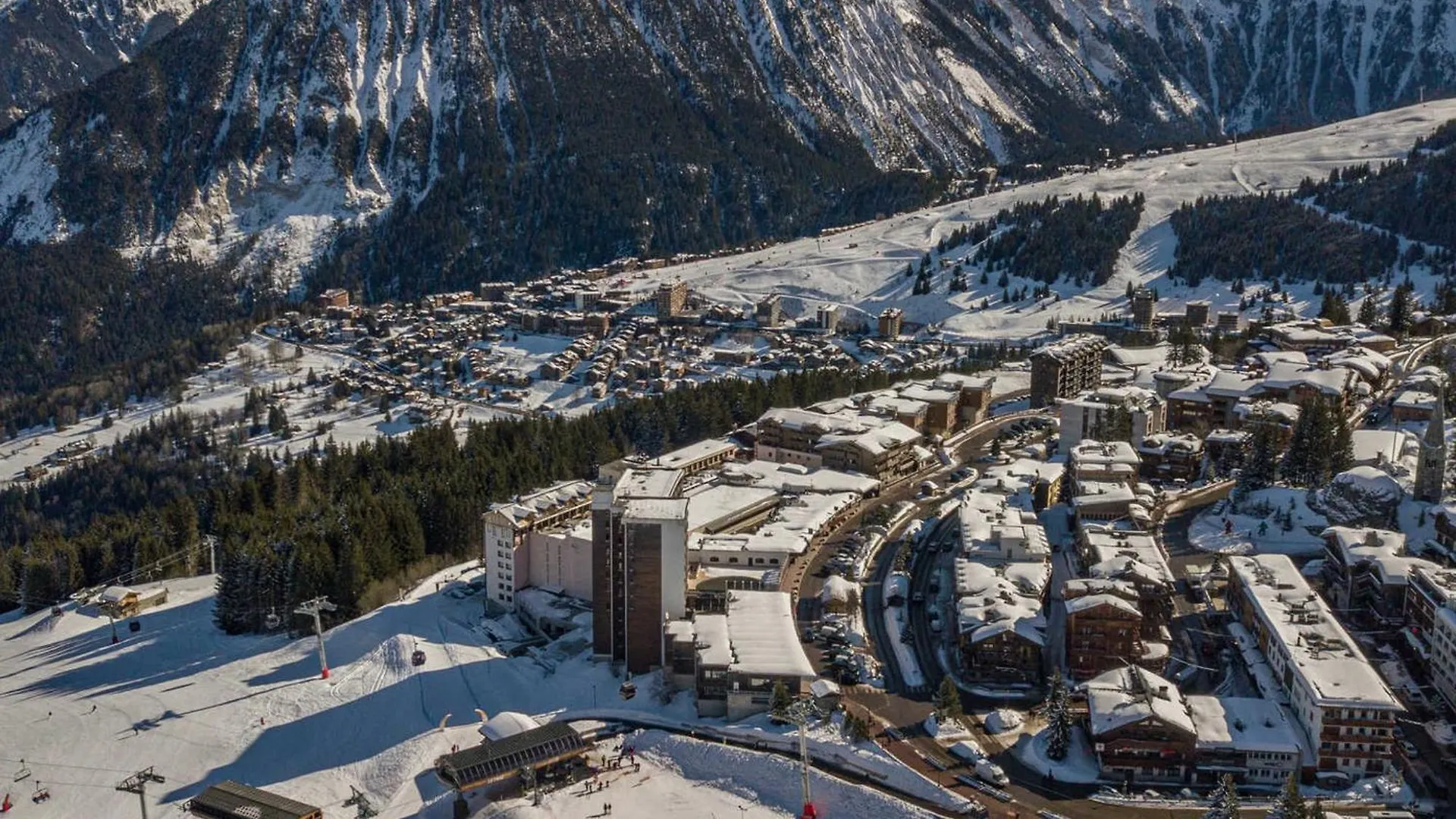 Appartement Skis Aux Pieds A Courchevel Avec Balcon Et Parking - Fr-1-564-26 Apartmán